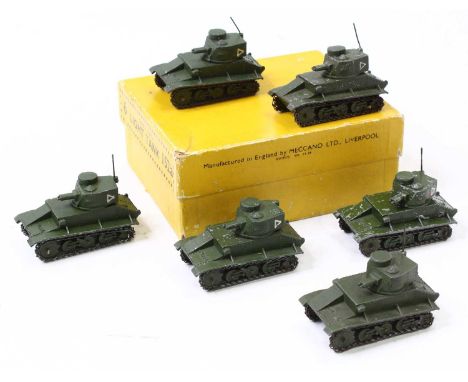 Dinky Toys No. 152A Light Tank original trade box containing 6 examples, all have a green base, 6 have original tracks and 5 
