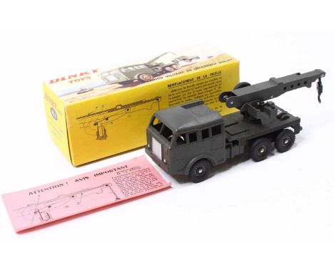 French Dinky Toys No. 826 Berliet Military Recovery Truck, drab green, with concave hubs, silver trim, sold in the original p