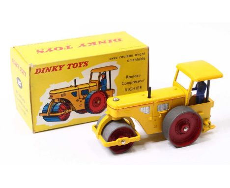 French Dinky Toys No.830, Richier Road Roller, yellow body with red inside rollers, with driver, in the original all card No.