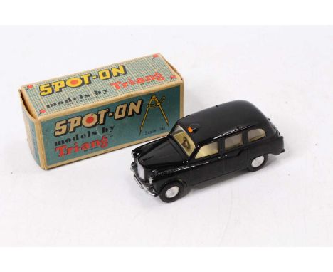 Triang Spot-On 155 Austin FX4 "Taxi" - black body, cream interior with red steering wheel, silver trim, cast spun hubs, with 