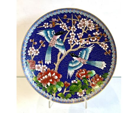 A modern Chinese cloisonne collectors plate - c.1991, made by The Ching-t'ai-lan Artist's Workshop, decorated with two blue b