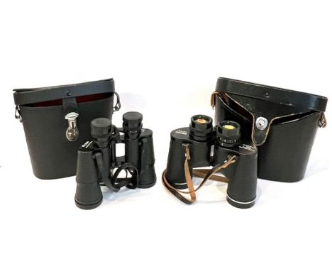 A pair of Asahi Pentax Prism binoculars, 8 x 40, wide field 95 degree - No.4663154 (very good condition, optics appear good),