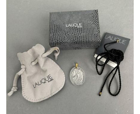 A Lalique clear and frosted glass Naiade intaglio pendant - produced to commemorate the Lalique Exhibition in Japan, 2000, de