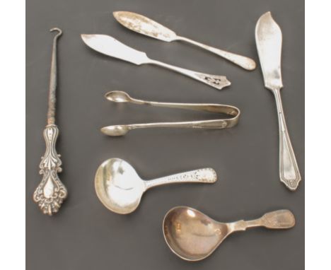 Eight small pieces of mostly 20th century silver: 1. two caddy spoons - Thomas Wallis II, London 1804 and Francis Howard 1989