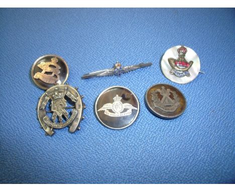 Selection of WWI period regiments sweetheart brooches including two tortoiseshell including Royal Flying Corps and Leicester 