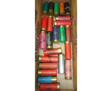 Box of 23 12 bore vintage and later shotgun cartridges including some scarce examples F&amp;N Belgium steel cased, Holland &a