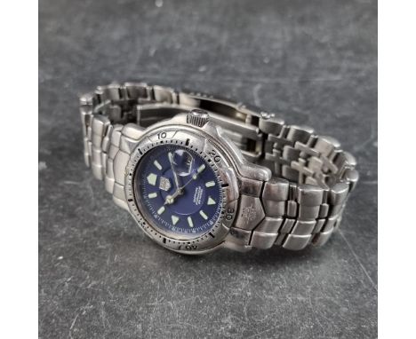 A Tag Heuer 'Professional' stainless steel quartz wristwatch, 39mm, Ref. CE1111 BA0325, having Swiss made Ronda movement, on 