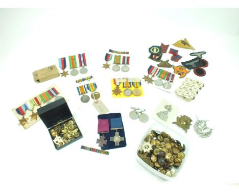 A First War Trio of medals to the Notts & Derby Regiment, named to 2119 PTE A. GREEN, a First War pair to 59088 BMBR. R. E. G