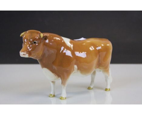 Beswick ceramic Guernsey Bull "Sabrina's Sir Richmond 14th", stands approx 11.5cm