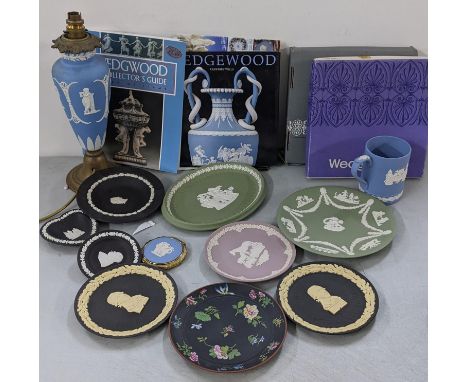 A collection of Wedgwood to include a table lamp, a black basalt and enamelled plate and others together with Wedgwood collec