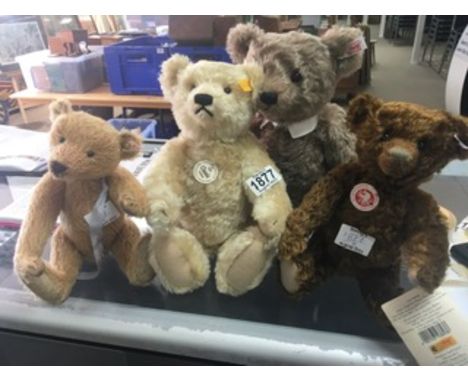 A collection of four Steiff teddy bears. With one box (4)