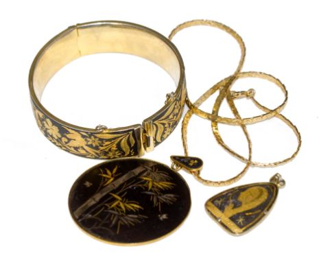 A costume jewellery bangle, etc