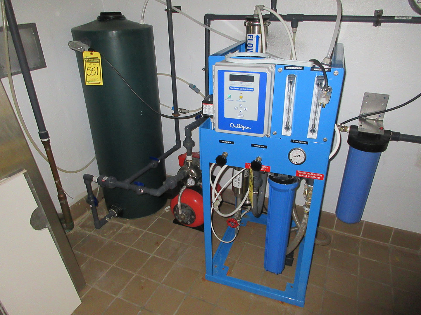 CULLIGAN WATER QUALITY SYSTEM; 1HP WELL BILT PUMP & TANK