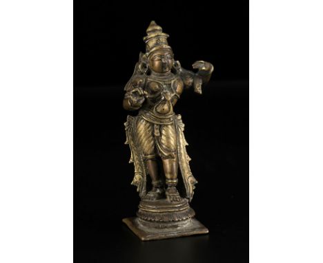 Rama, bronze ,ganga jamuna ,(bicolore), Inde méridionale, Karnataka, XVII-XVIIIe s., debout sur un piédestal lotiforme, paré 
