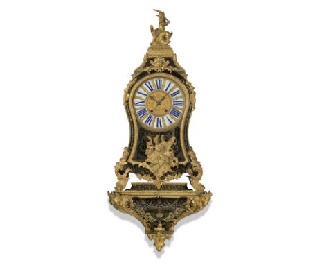 Grand cartel sur sa console d'applique d'époque Régence ,en marqueterie d'écaille brune et de laiton à la manière d'André-Cha