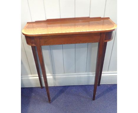 A SMALL MAHOGANY AND SATINWOOD CROSSBANDED CONSOLE TABLE65cm wide, 25cm deep
