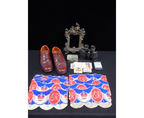 FIFTEEN CORONATION (ER) PRINTED PAPER PARTY HATSbinoculars, a cast metal Rococo style frame, a pack of Wills's playing cards,
