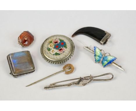 Group of silver jewellery to include a horse &amp; riding crop brooch, 6.5cm long, silver and enamel butterfly bar brooch, bu