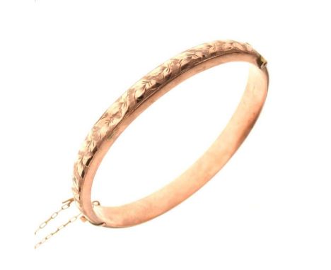 Edwardian 9ct rose gold hollow snap bangle, Birmingham 1909, 9.3g approx (bruised)