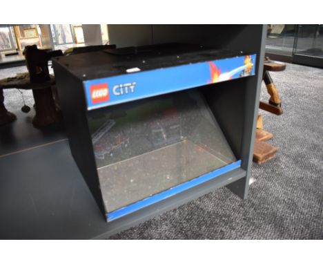 A Lego City Shop Display box containing a Fire Engine, Burning Building and Diorama , made up