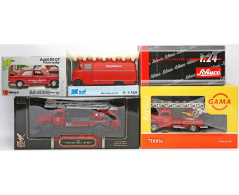 5 Modellautos "Feuerwehr", überwiegend 1:24. Darunter Schuco, Rietze, Gama. Verschiedene Hersteller und Ausführungen. Je in O