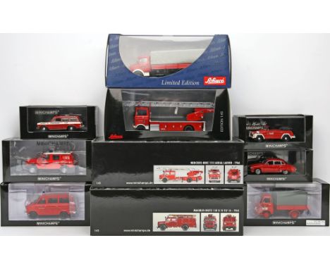10 Modellautos "Feuerwehr", Minichamps, Schuco, 1:43. Verschiedene Hersteller und Ausführungen. Je in Originalverpackung. Unb