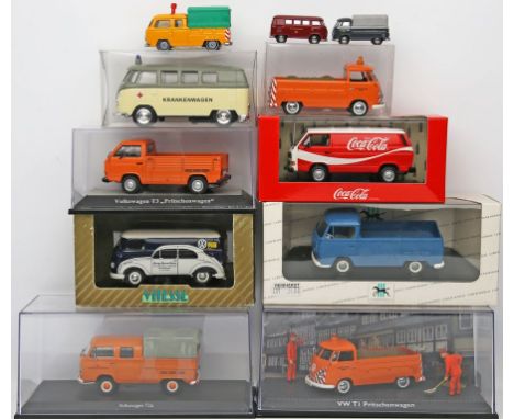 10 Modellautos "VW Bus", verschiedene Maßstäbe. Darunter Schuco, Cursor, Minichamps. 9x in Originalverpackung bzw. Kunststoff