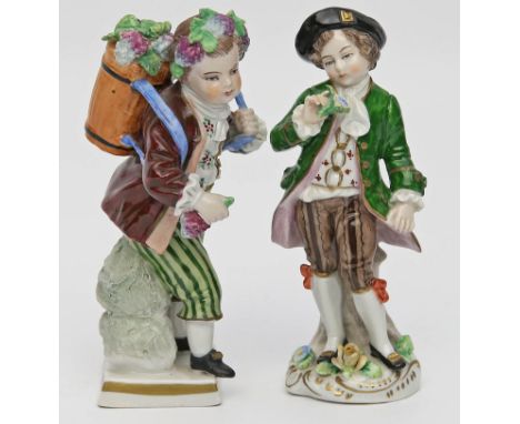 2 Skulpturen "Blumenpflücker" und "Traubenernter", Sitzendorf. Porzellan. Bunt bemalt. Stempelmarke Sitzendorfer Porzellanman