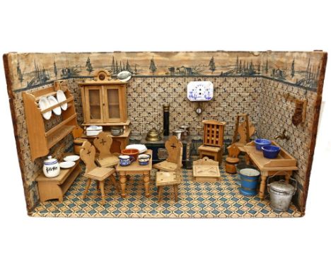 Puppenküche. Tapeziertes Holzgehäuse. Eingerichtet u.a. mit Wandboard, Email-Wanduhr, Tisch, 5 Stühlen, Buffet, Blechherd, au