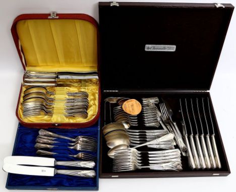 57 Teile Besteck, WMF, Modell "Empire", Metall, versilbert. Dabei 24-teiliges Besteck für 6 Personen, einige Vorlegeteile und