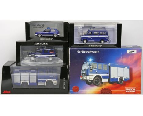 5 Modellautos "THW", Minichamps, Schuco, Cursor, 1:43. Verschiedene Hersteller und Ausführungen, "Technisches Hilfswerk". Je 