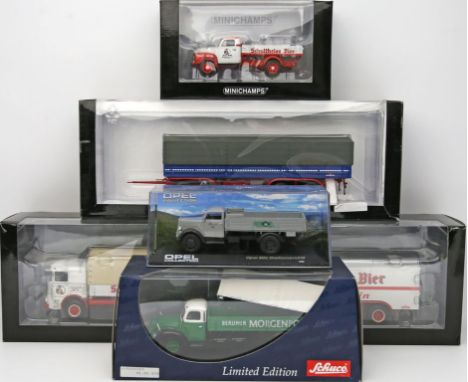 4 Modellautos und 1 Anhänger "LKW". Minichamps, Schuco, Opel Collection, 1:43. Verschiedene Hersteller und Ausführungen. Je i