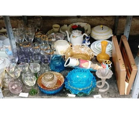 Ceramics &amp; glassware to include carnival glass, Clarice Cliff "Celtic Harvest" bowl &amp; other items