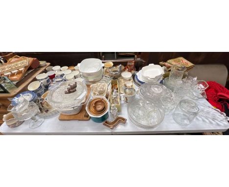 Glassware and ceramics to include Wade, Royal Doulton Lambeth, Poole pottery and others