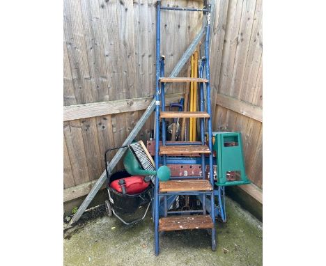 Garden tools, step ladder, workmate &amp; related items