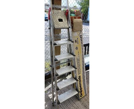 Hailo step ladder &amp; a box of carpet grippers