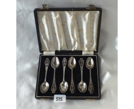 Boxed set of six fancy tea spoons with pierced floral terminals, 1949 by AC 72g.     
