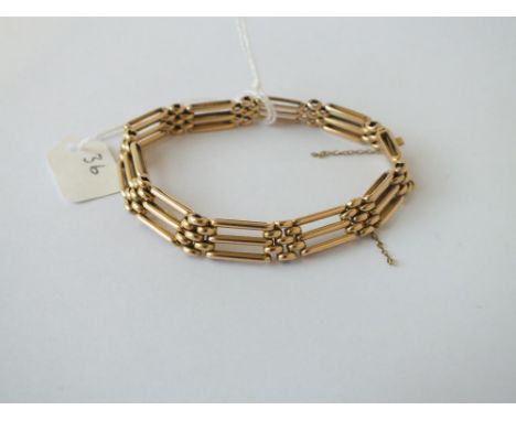 15ct gold gate bracelet 17.7g      