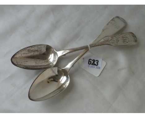 Georgian fiddle pattern caddy spoon, Lon 1828 by TCS 130g.  