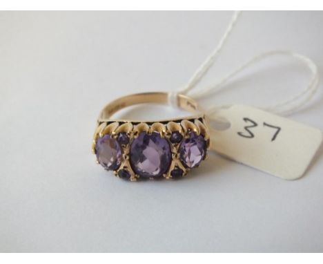 9ct amethyst dress ring approx size P     