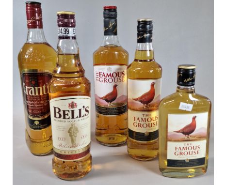 Collection of Whisky to include: The Famous Grouse 1 Litre 70cl and 35cl. Together with a bottle of Bell's Scotch Whisky 70 c
