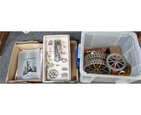 Assorted live steam traction engine model parts, to include: wheels, boiler and other items, part of a Stuart Steam Models Ki