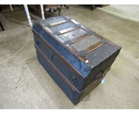 Antique trunk 70x46cm 56cmH