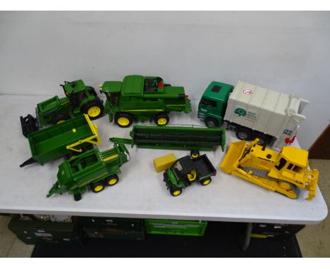 Bruder John Deere combine harvester, tractor, Gator, CAT bulldozer and garbage truck etc&nbsp;