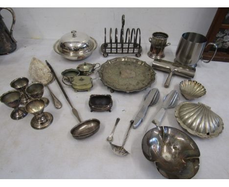 Assorted metal table wares, silver plate and 1 silver sauce pot , ladle with twisted horn handle etc etc&nbsp;