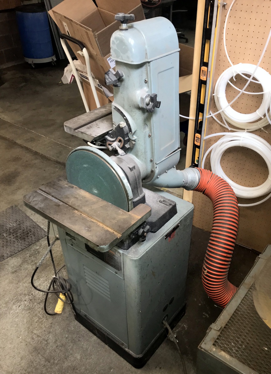 Delta Combination Sander with 12" Diameter Disc and 6"W Belt, Includes