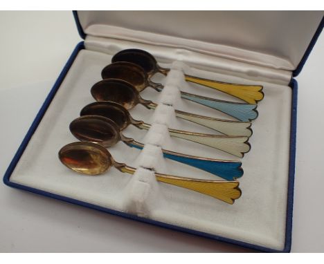 Cased set of coloured enamel teaspoons