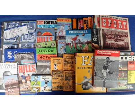 Football, a selection of booklets, annuals &amp; magazines, mostly 1950's onwards, various titles including Soccer Star, Char