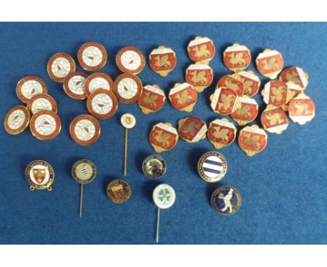 Football badges, 40 in total, Orient FC, a bag of 20 duplicated enamel badges, sold with 12 duplicated Crewe Alexandra badges