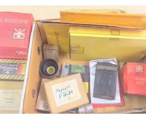 A mixed selection of vintage photographic developing equipment